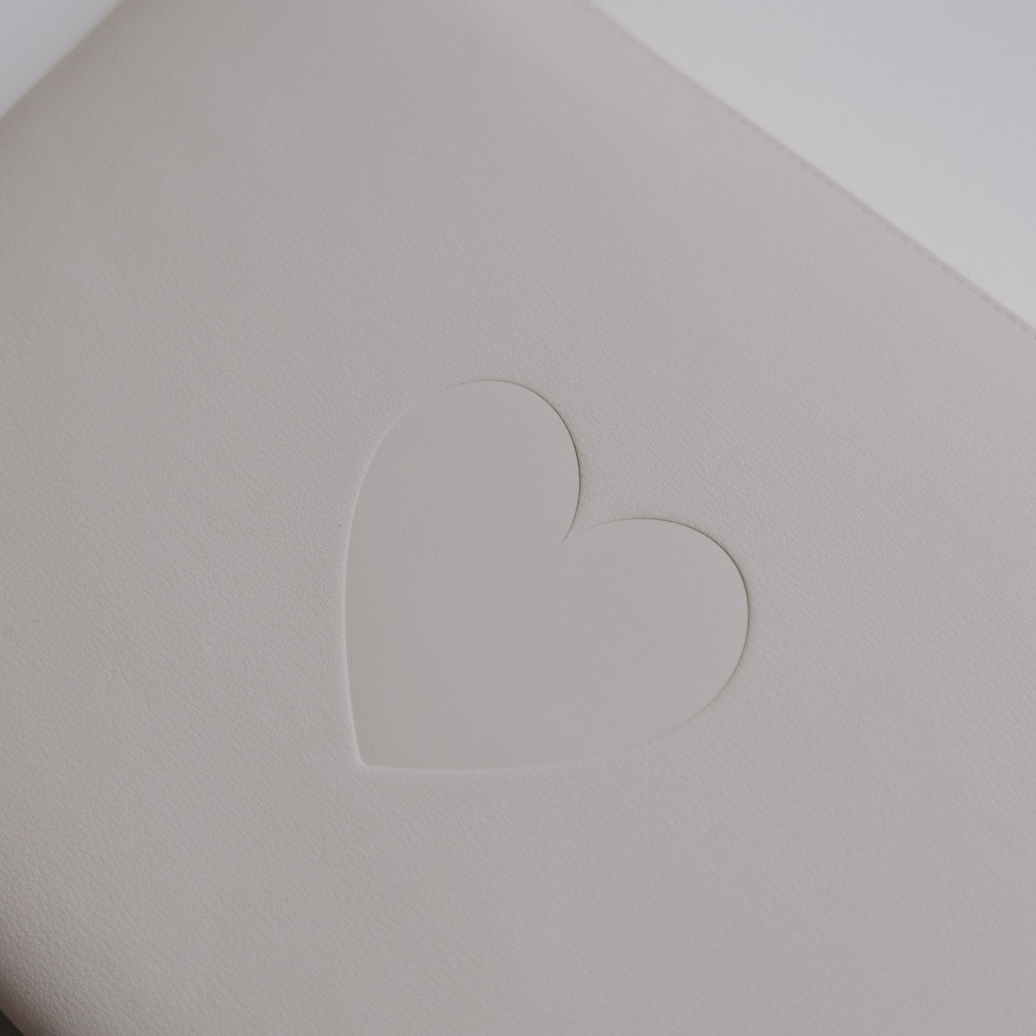 Laptoptasche Herz taupe - Eulenschnitt
