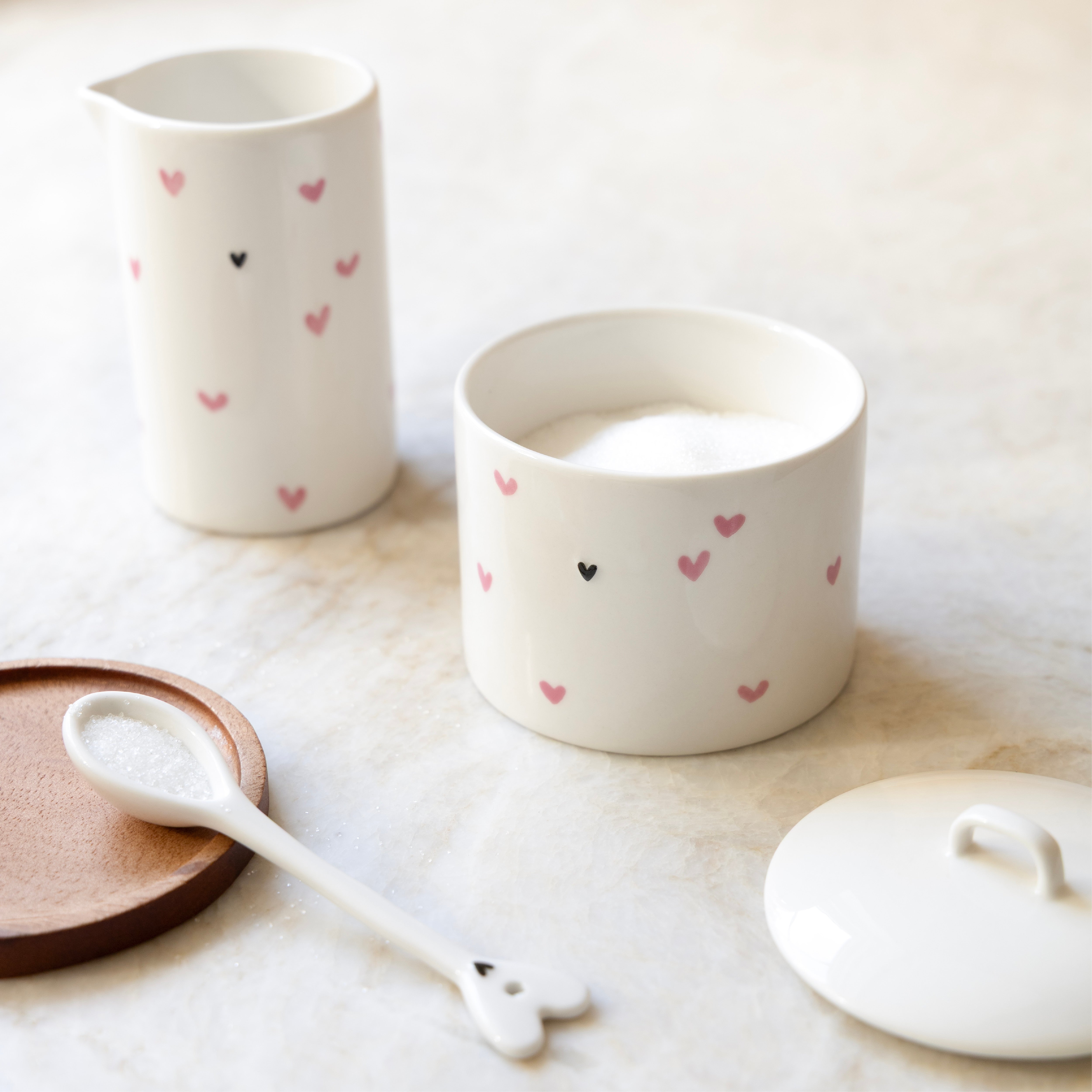 Milchkännchen "little hearts" rose - Bastion Collections