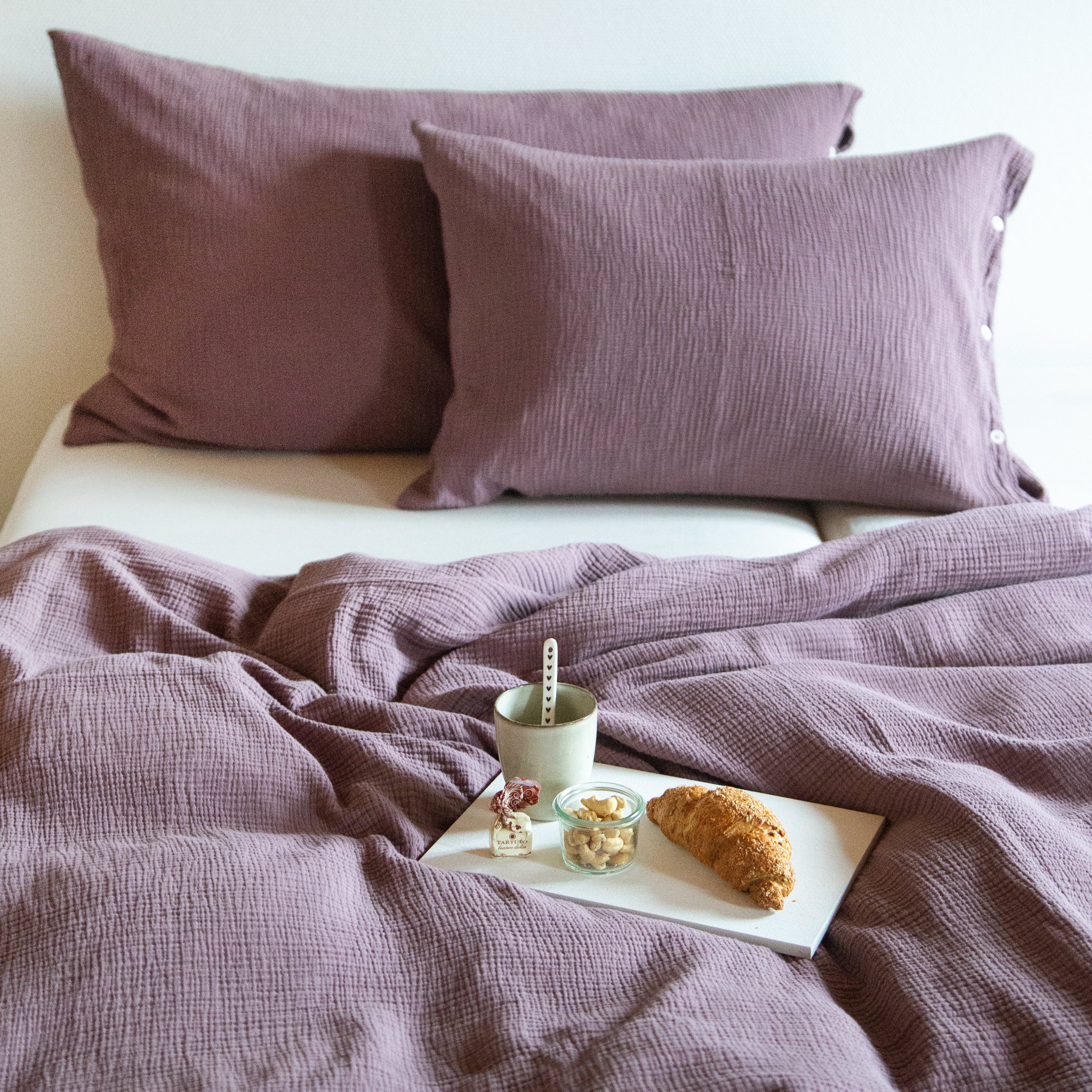 Musselin Duvetbezug 160x210cm & Kissenbezug 65x100cm Jula aubergine - Farbliebe