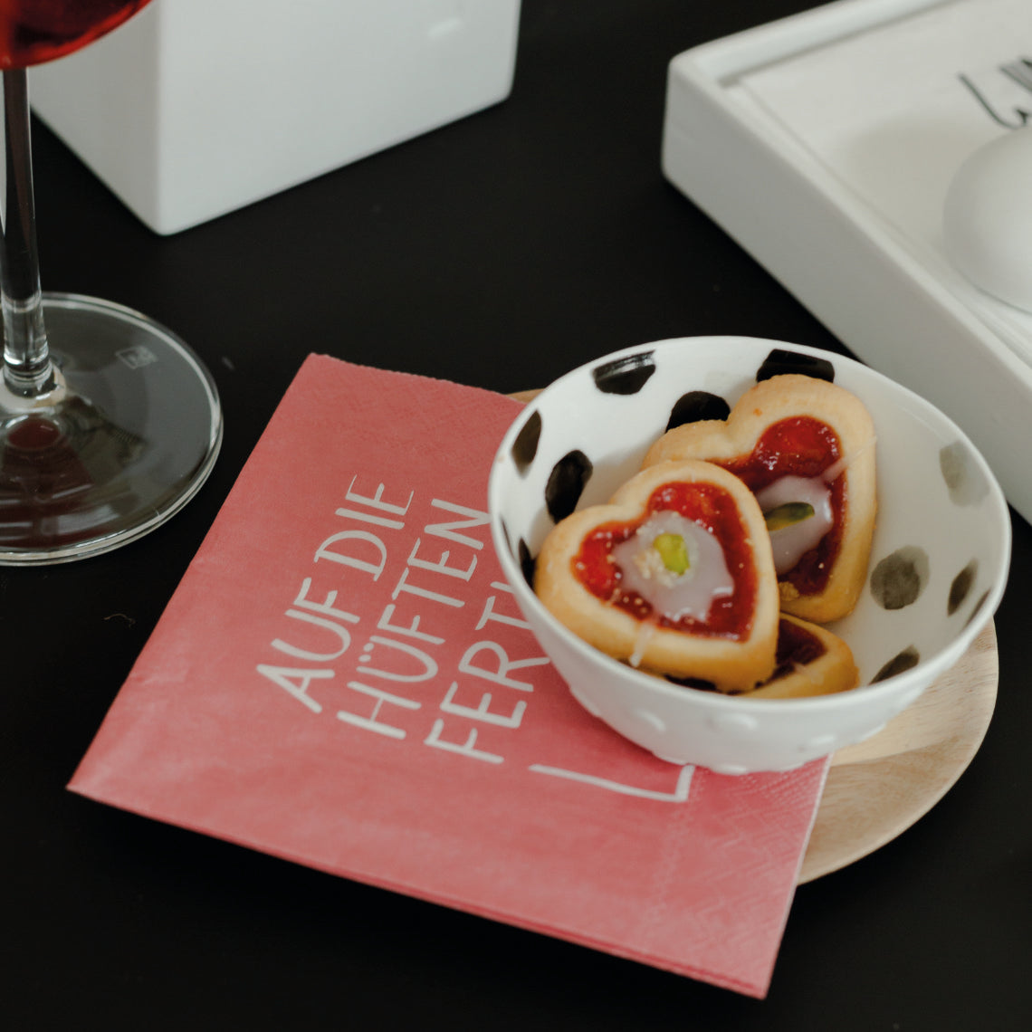 Serviette "Auf die Hüften fertig los" Cocktail - Räder