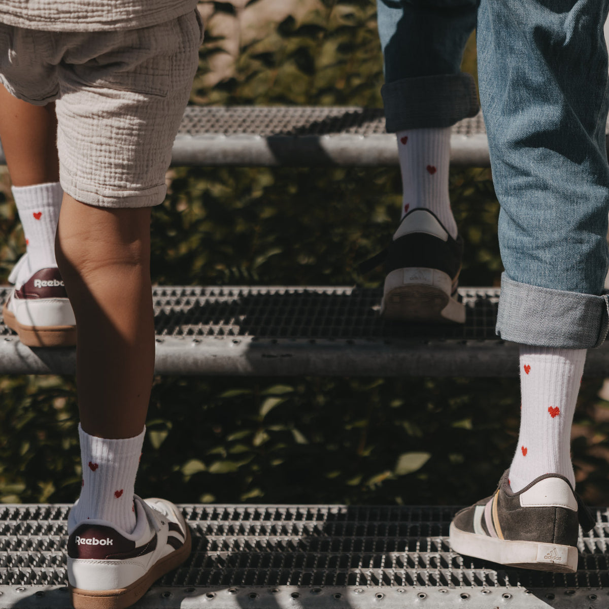Kids socks red hearts white 23-26 - Eulenschnitt (Image 5)