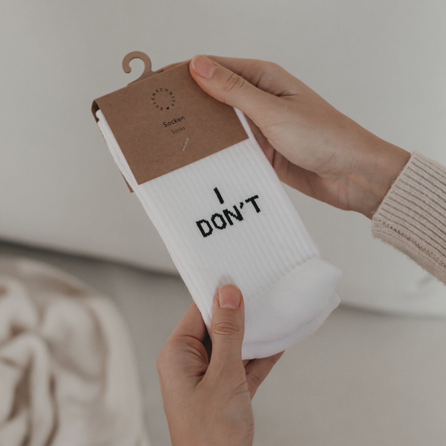 Socks "I don`t work here" white 35-38 - Eulenschnitt