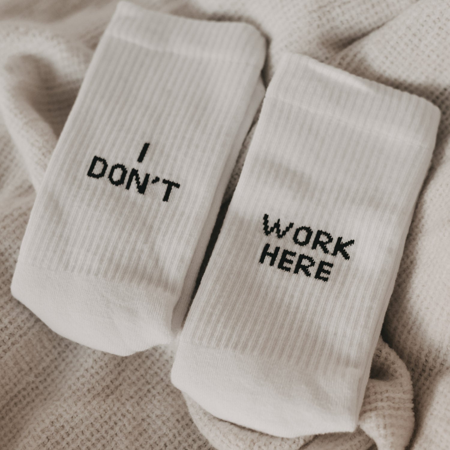 Socks "I don`t work here" white 35-38 - Eulenschnitt