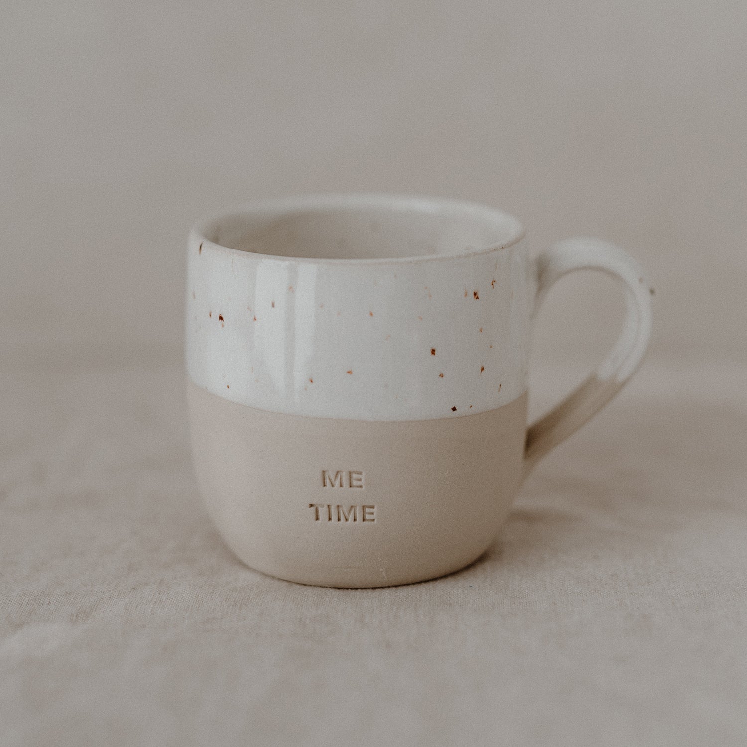 Kleine Steingut Cappuccinotasse "Me Time" – handgemacht - Eulenschnitt