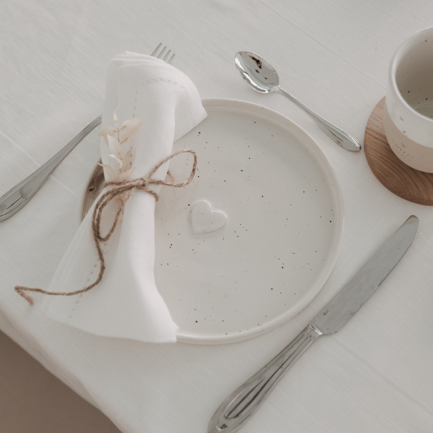 Assiette à dessert/Assiette petit déjeuner en grès "Calma" coeur - Eulenschnitt