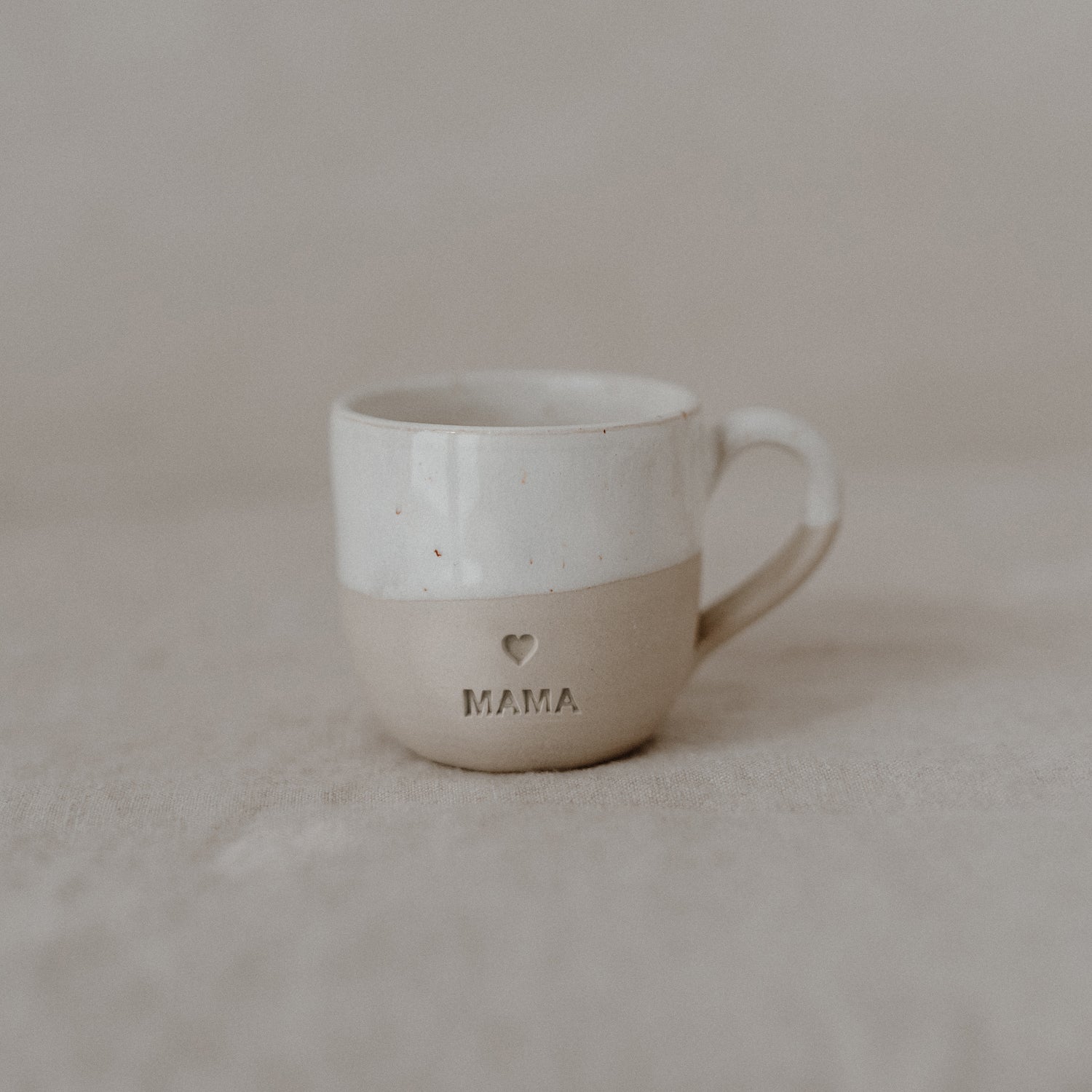 Steingut Espressotasse "MAMA" – handgemacht - Eulenschnitt