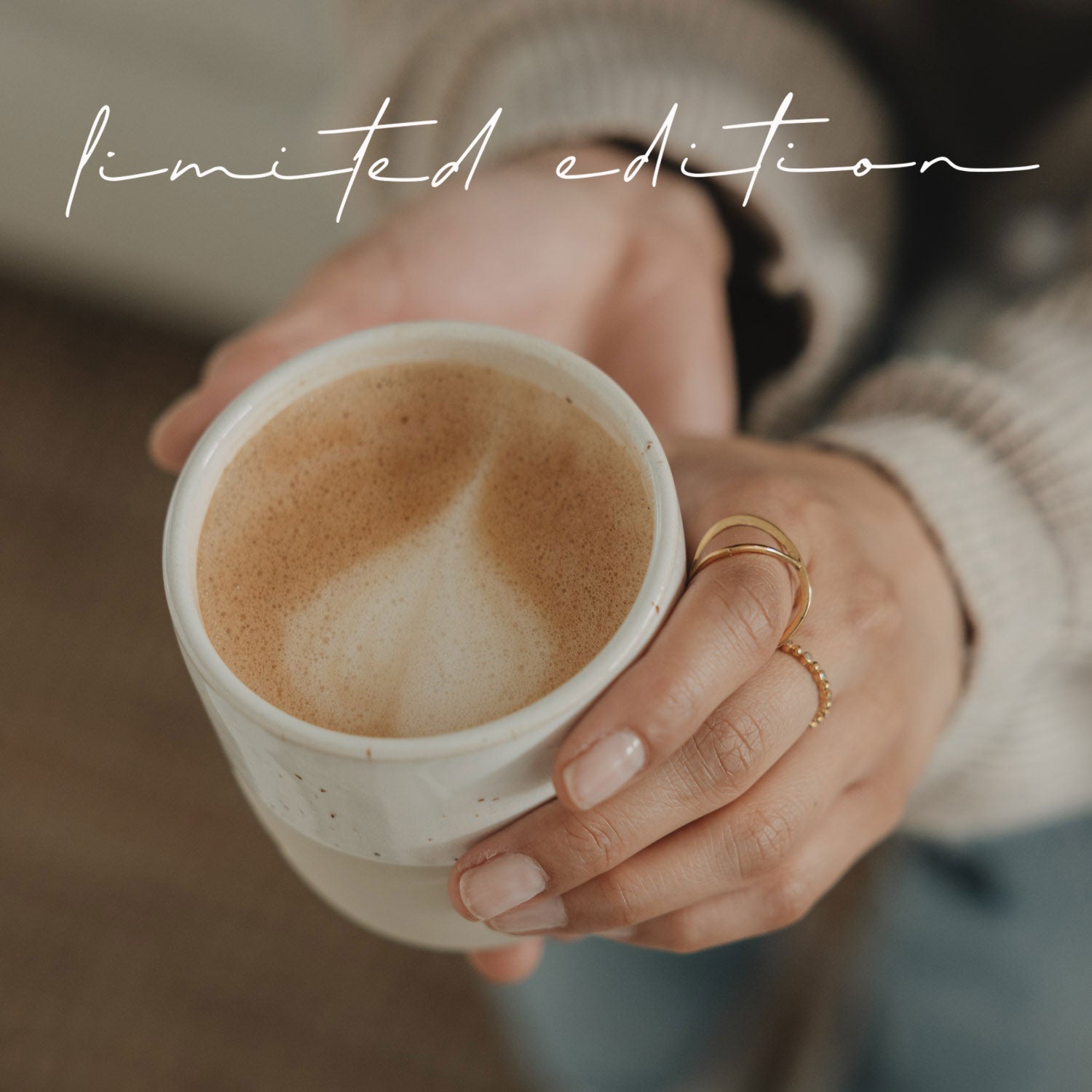 Steingutbecher grosses Herz "Mama" – handgemacht – Limited Edition - Eulenschnitt