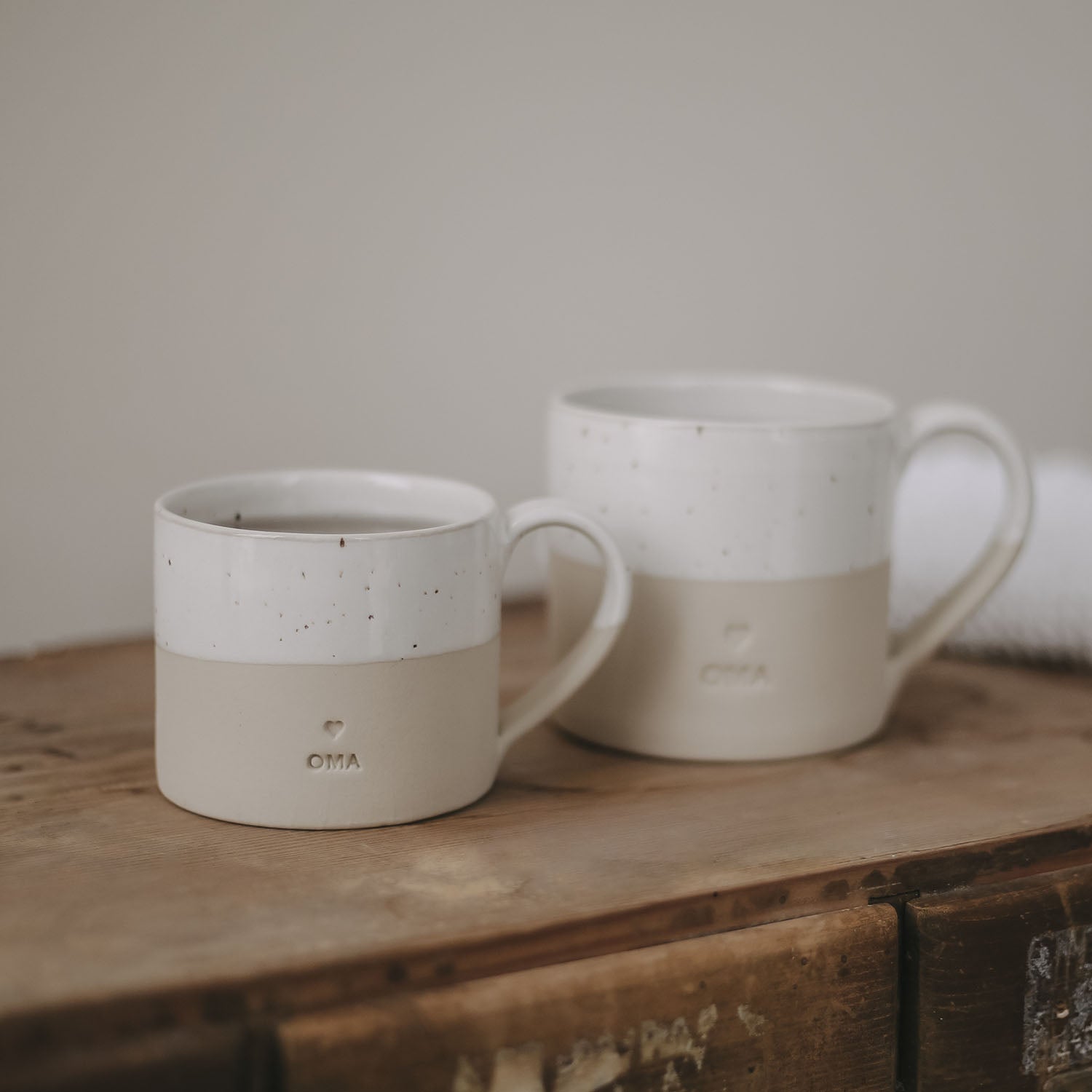 Stoneware cup "OMA" - handmade - Eulenschnitt