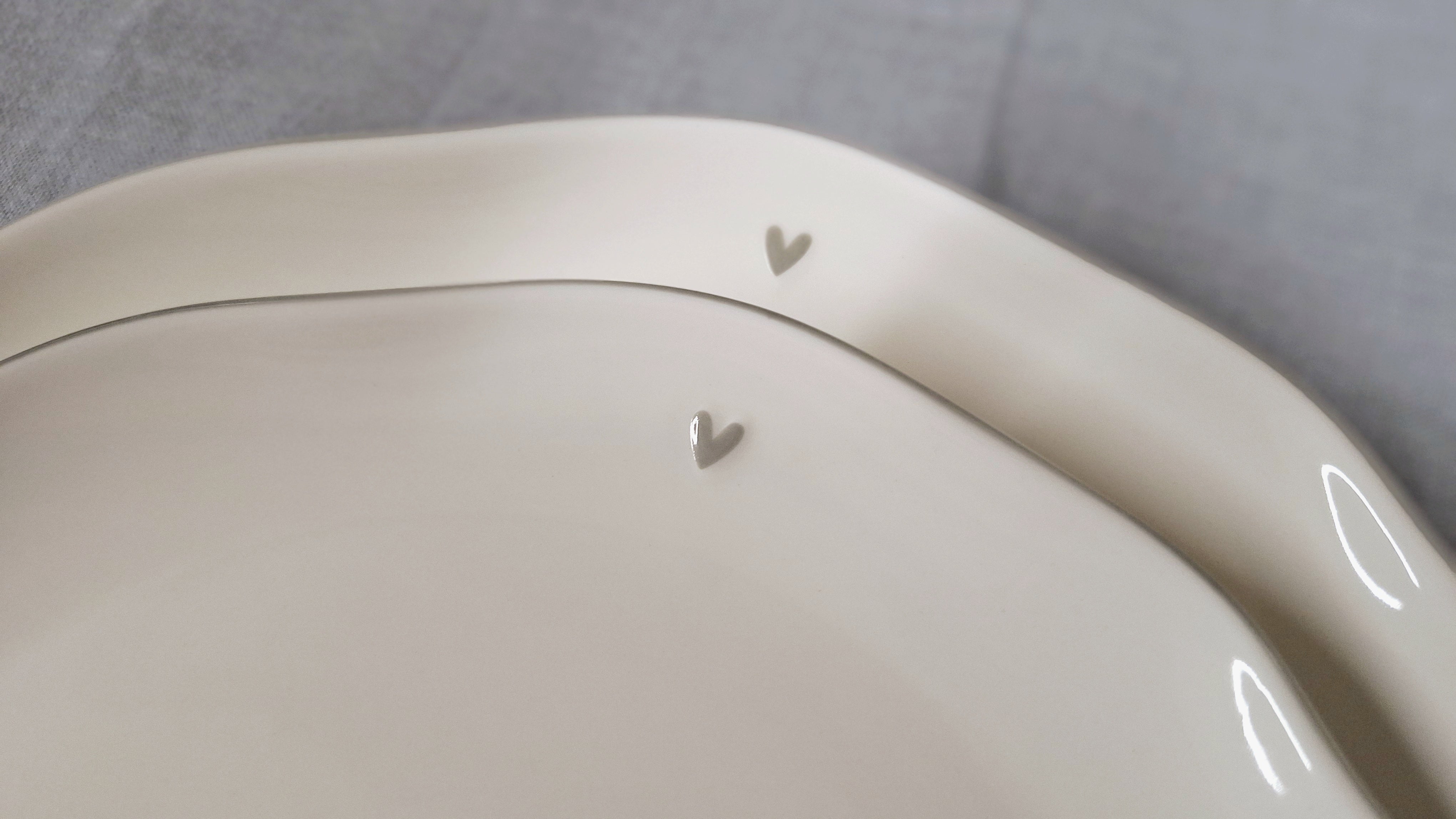 Teller "heart" grau 18-teiliges Set - Bastion Collections