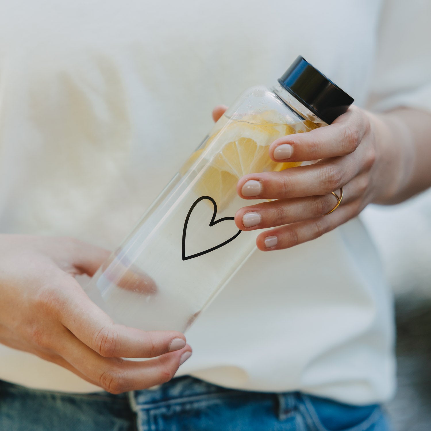 Trinkflasche Herz schwarz - Eulenschnitt