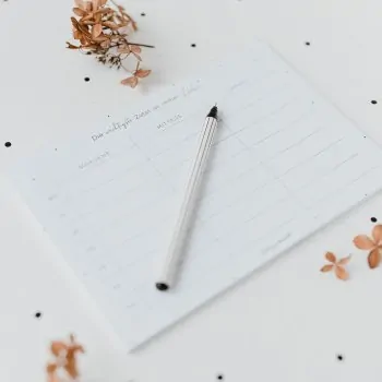 Notepad weekly planner "Die wichtigste Zutat ist immer Liebe" - Eulenschnitt