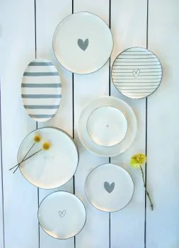 Dessert plate/breakfast plate "big heart" small gray - Bastion Collections - Article Picture 2