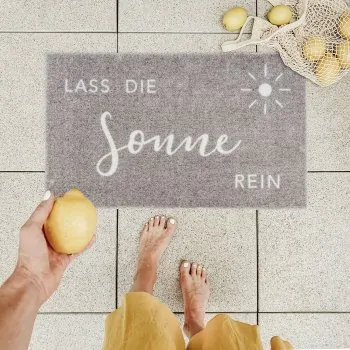Doormat with text "Lass die Sonne rein" gray 75x45cm – washable - Eulenschnitt - Article Picture 1