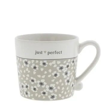 Cup "Just Perfect" beige - Bastion Collections