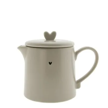 Teapot "heart" beige - Bastion Collections