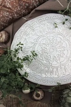 Plates "Happiness Organic" - Majas Cottage - Article Picture 2