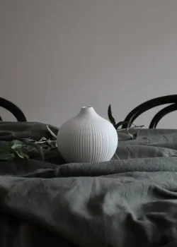 Vase "Fröbacken" medium white - Storefactory