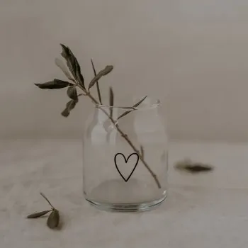Vase of Glass Heart small black - Eulenschnitt