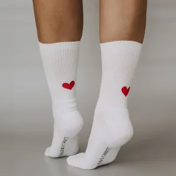Socken rotes Herz weiss 39-42 - Eulenschnitt Artikelbild 3