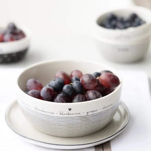 Fruit bowl "berries" black - Bastion Collections
