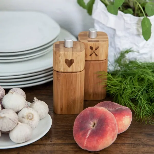 Pepper grinder small with heart motif - räder design - Article Picture 5
