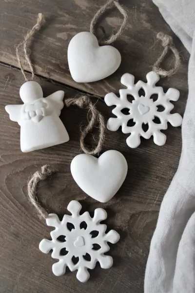 Snowflake decorative hanger - Majas Cottage - Article Picture 3