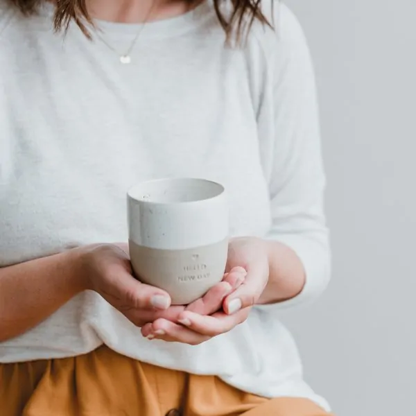Stoneware mug "HELLO NEW DAY" – handmade - Eulenschnitt