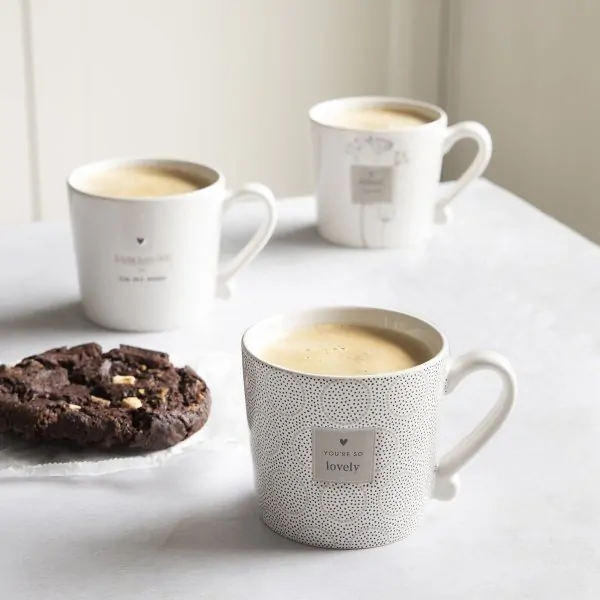 Tasse "You're so lovely" beige - Bastion Collections - Photo de l'article 2