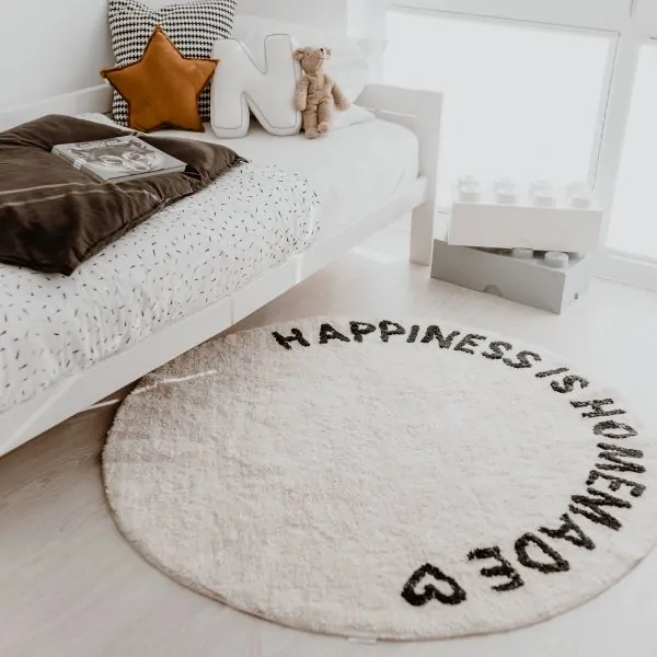 Teppich "HAPPINESS IS HOMEMADE" rund 140cm - waschbar - Eulenschnitt Artikelbild 3