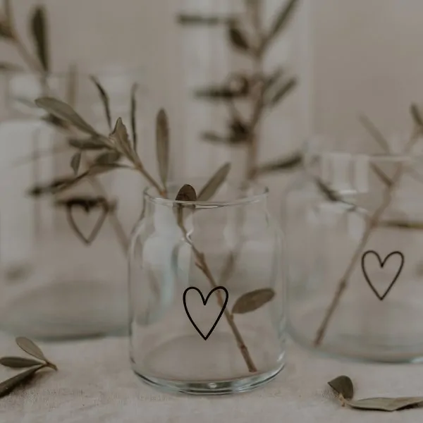 Vase aus Glas Herz klein schwarz - Eulenschnitt Artikelbild 4