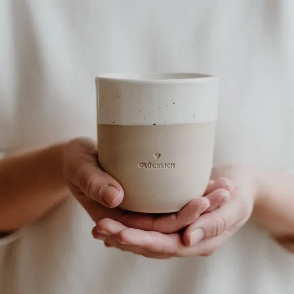 Stoneware mug "GLÜCKLICH" – handmade - Eulenschnitt